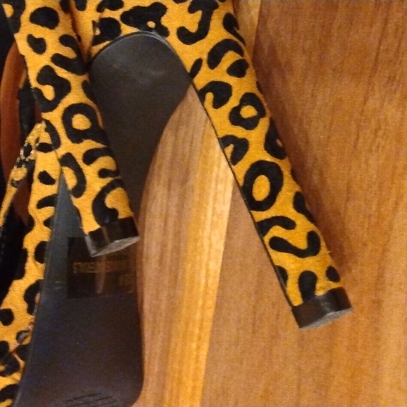 Venus Heels - Picture 7 of 7